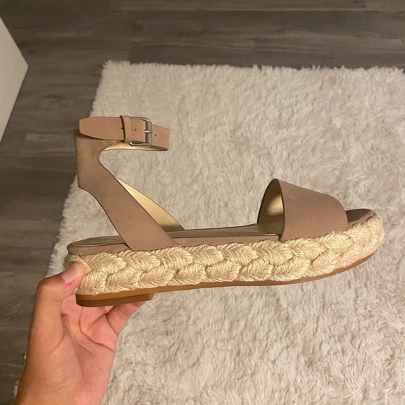 Vince Camuto Women's Defina Sandals & Reviews - Sandals - Shoes - Macy's | Platform sandals 